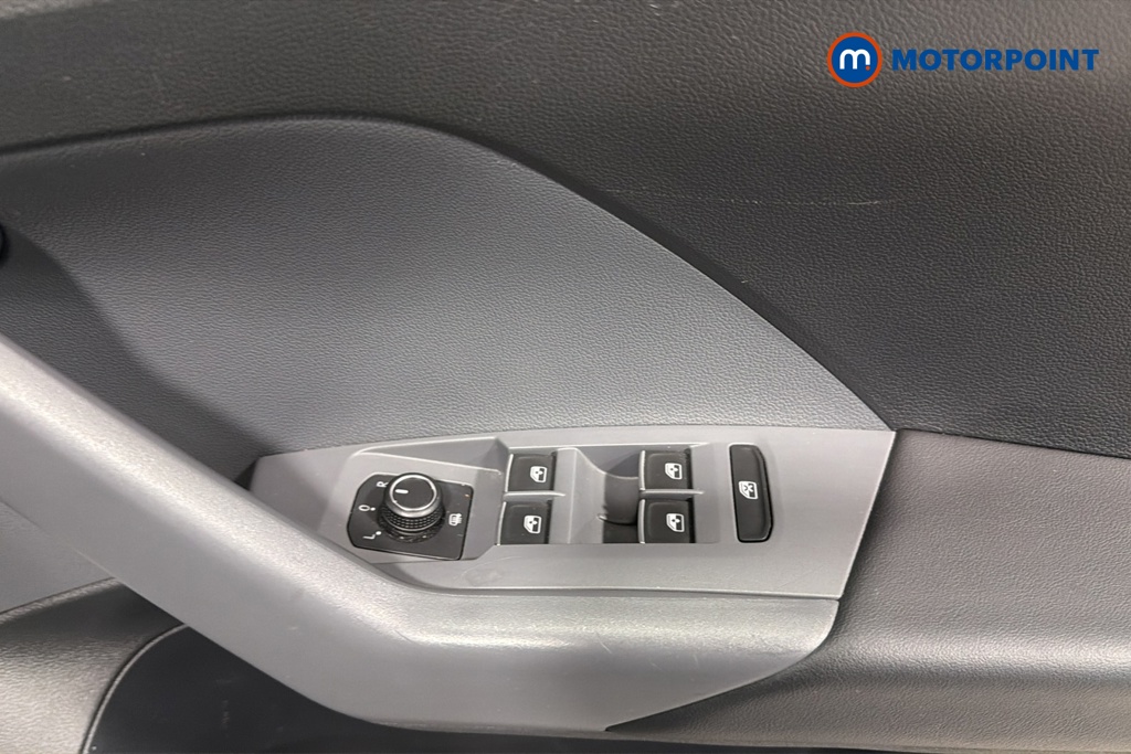 Volkswagen T-Cross SEL Manual Petrol SUV - Stock Number (1674344) - 19th supplementary image