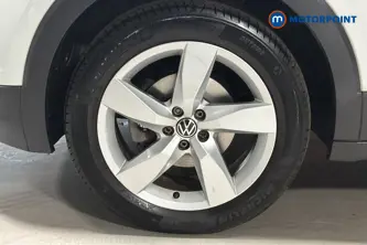 Volkswagen T-Cross SEL Manual Petrol SUV - Stock Number (1674344) - 44th supplementary image