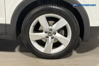 Volkswagen T-Cross SEL Manual Petrol SUV - Stock Number (1674344) - 47th supplementary image