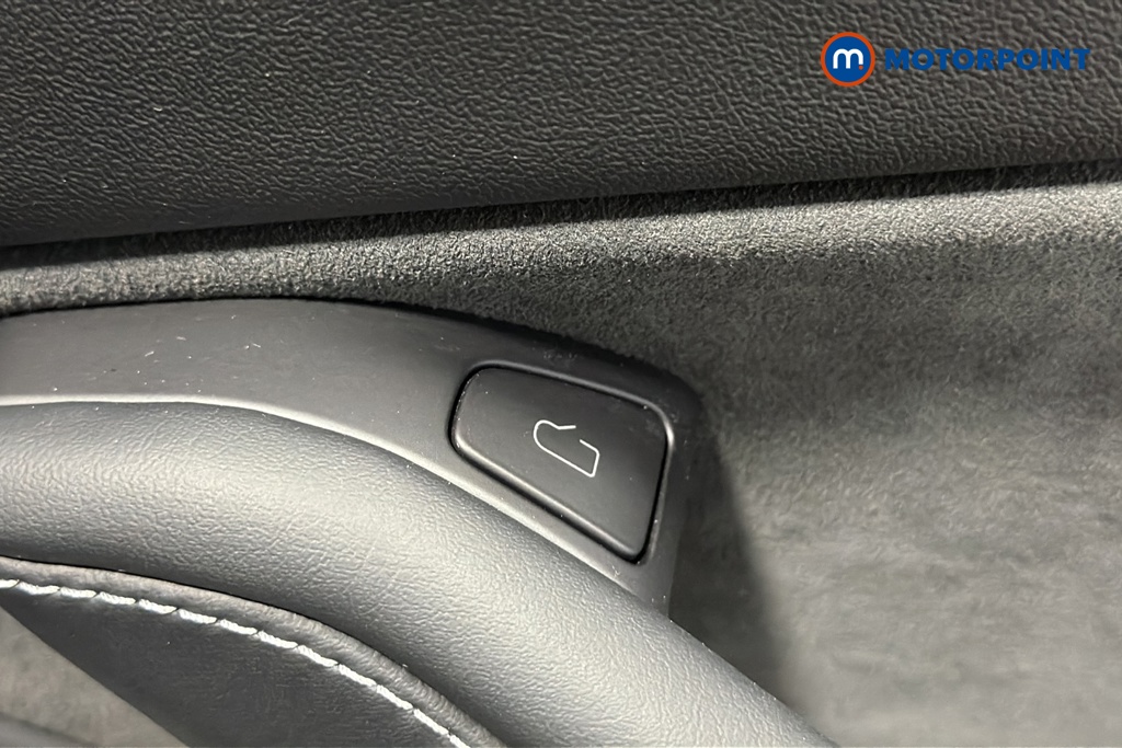 Tesla Model Y Long Range Automatic Electric SUV - Stock Number (1674354) - 995th supplementary image