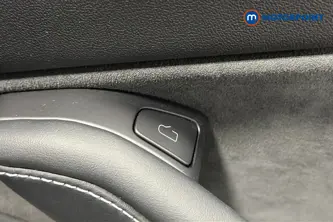 Tesla Model Y Long Range Automatic Electric SUV - Stock Number (1674354) - 995th supplementary image