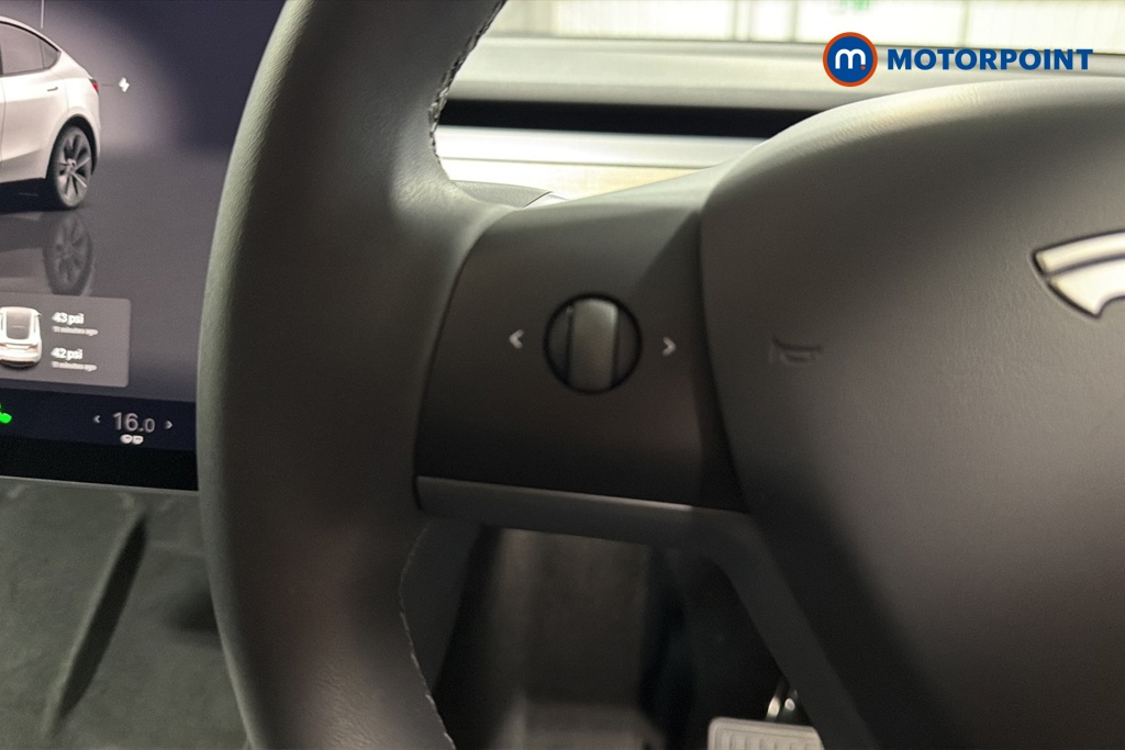 Tesla Model Y Long Range Automatic Electric SUV - Stock Number (1674354) - 4th supplementary image