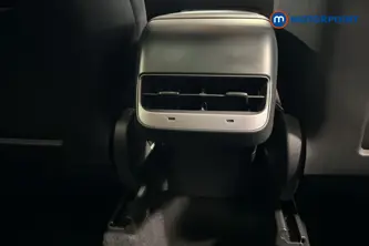Tesla Model Y Long Range Automatic Electric SUV - Stock Number (1674354) - 17th supplementary image