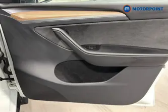Tesla Model Y Long Range Automatic Electric SUV - Stock Number (1674354) - 18th supplementary image
