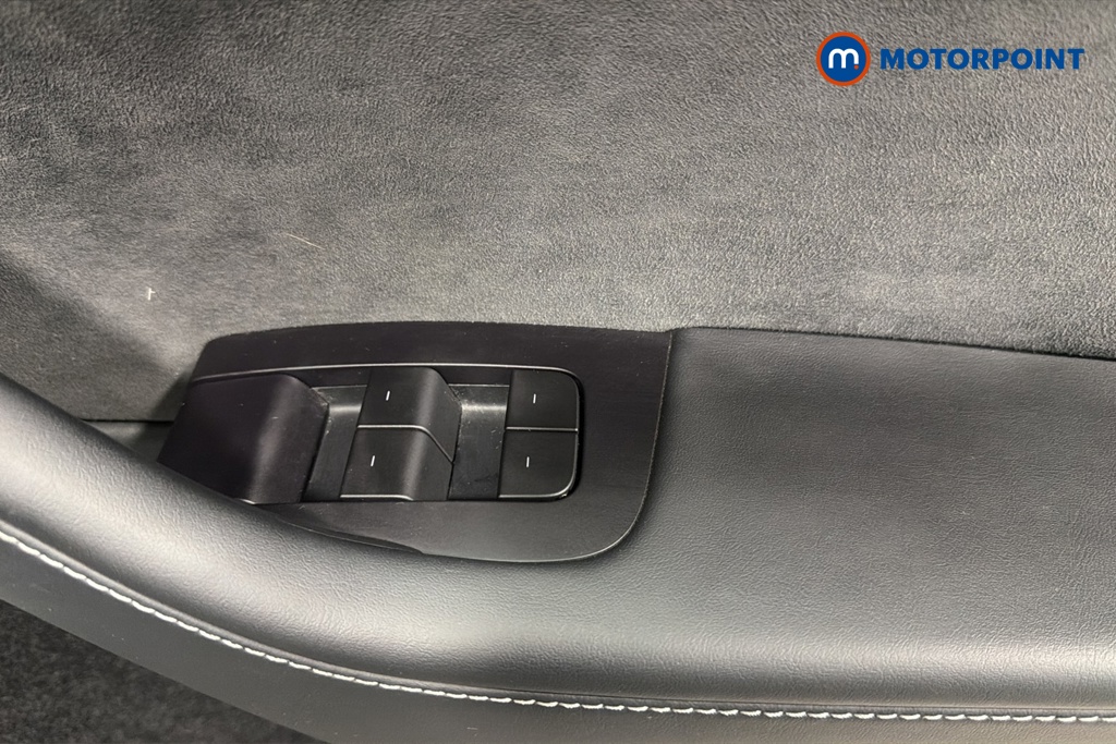 Tesla Model Y Long Range Automatic Electric SUV - Stock Number (1674354) - 19th supplementary image
