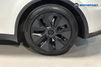 Tesla Model Y Long Range Automatic Electric SUV - Stock Number (1674354) - 45th supplementary image