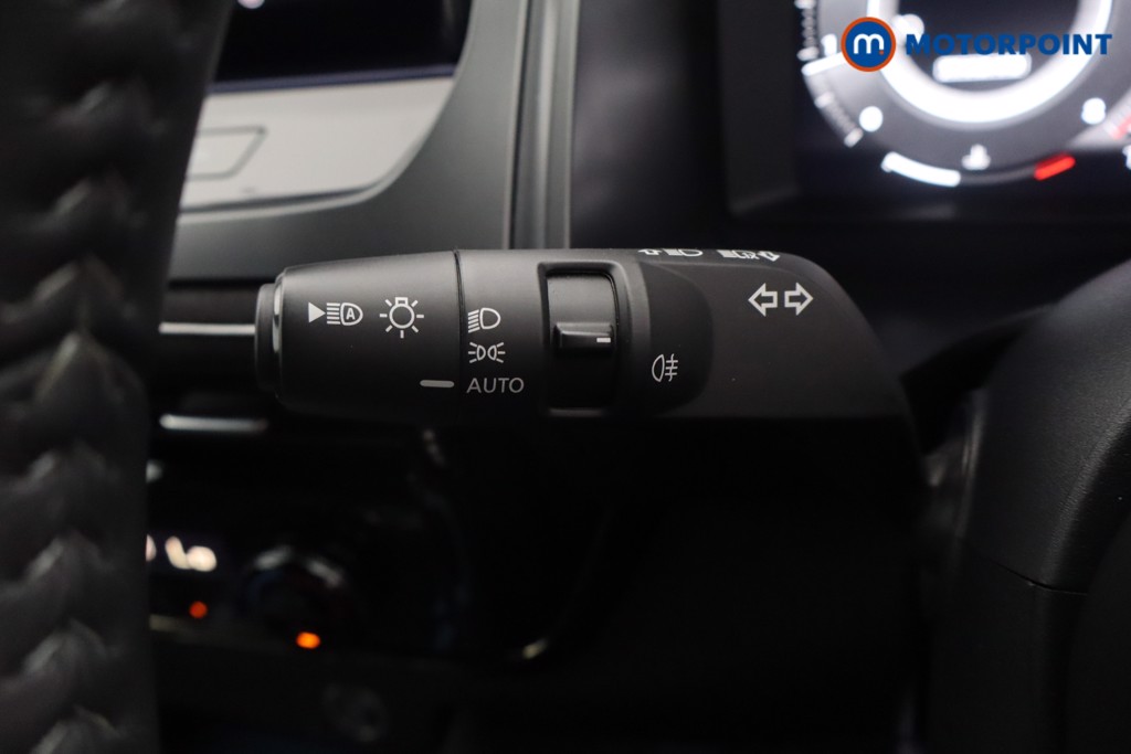 Nissan Qashqai N-Design Manual Petrol SUV - Stock Number (1674626) - 6th supplementary image