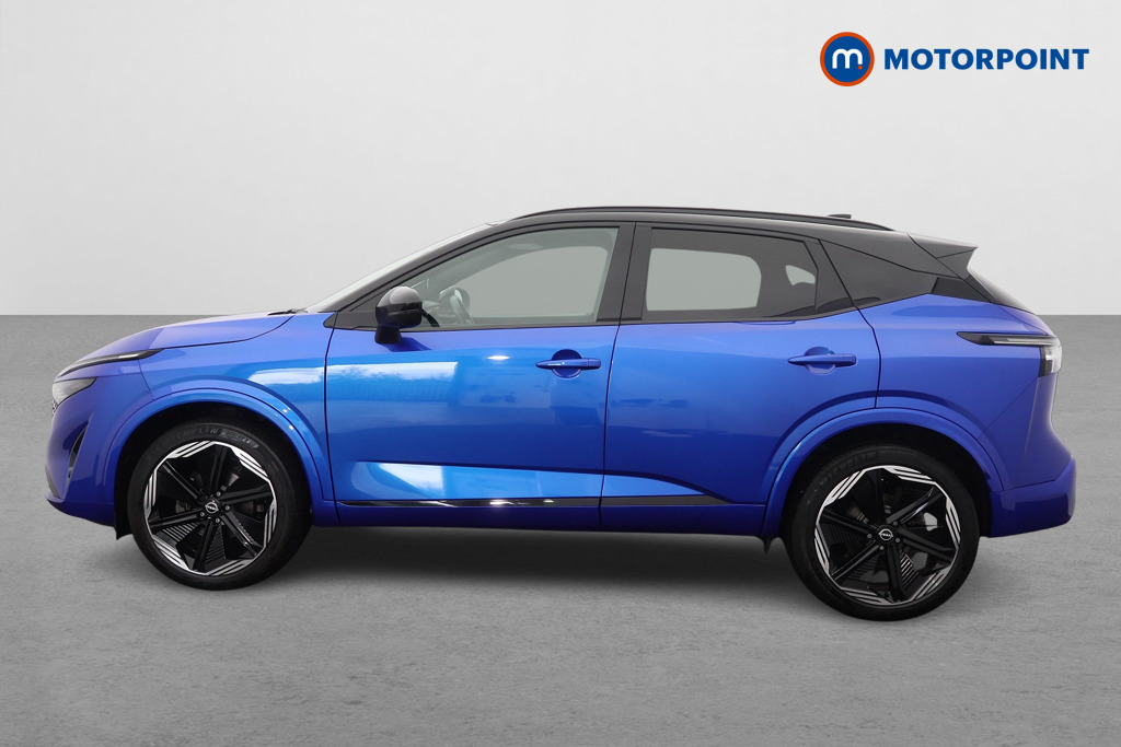Nissan Qashqai N-Design Manual Petrol SUV - Stock Number (1674626) - Passenger side