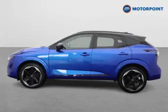Nissan Qashqai N-Design Manual Petrol SUV - Stock Number (1674626) - Passenger side