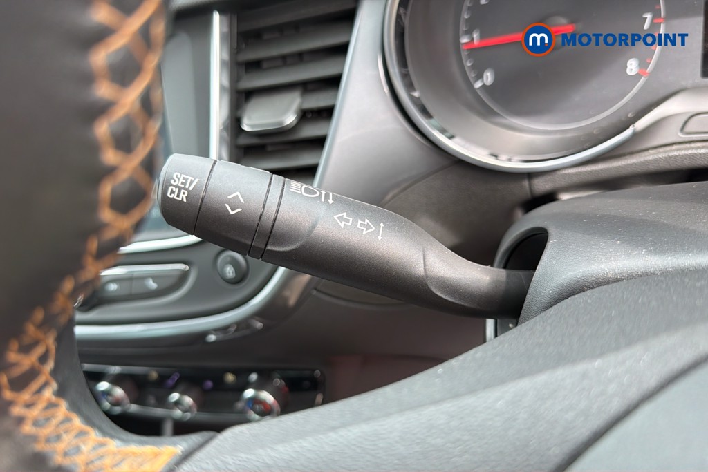 Vauxhall Crossland X Elite Automatic Petrol SUV - Stock Number (1674764) - 9th supplementary image