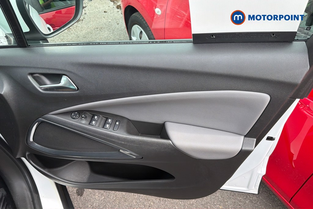 Vauxhall Crossland X Elite Automatic Petrol SUV - Stock Number (1674764) - 1st supplementary image