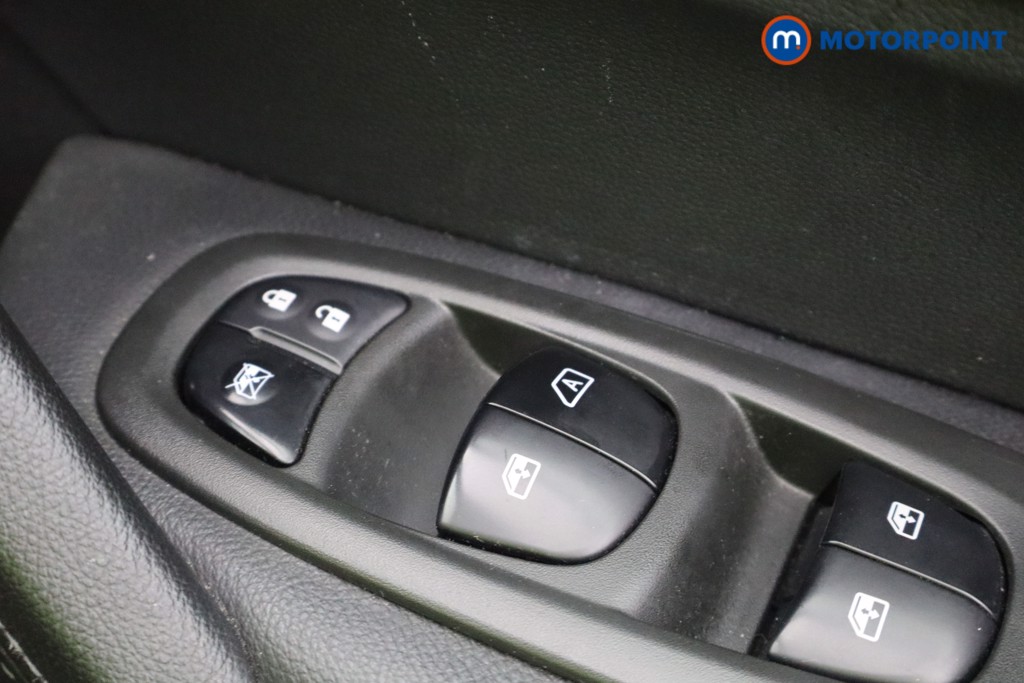Renault Kadjar Dynamique S Nav Manual Petrol SUV - Stock Number (1674789) - 17th supplementary image