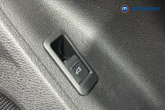 Audi Q3 Black Edition Automatic Petrol SUV - Stock Number (1675017) - 995th supplementary image