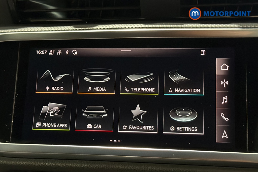 Audi Q3 Black Edition Automatic Petrol SUV - Stock Number (1675017) - 1000th supplementary image