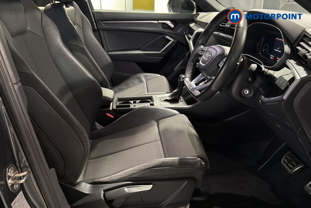 Audi Q3 Black Edition Automatic Petrol SUV - Stock Number (1675017) - 22nd supplementary image