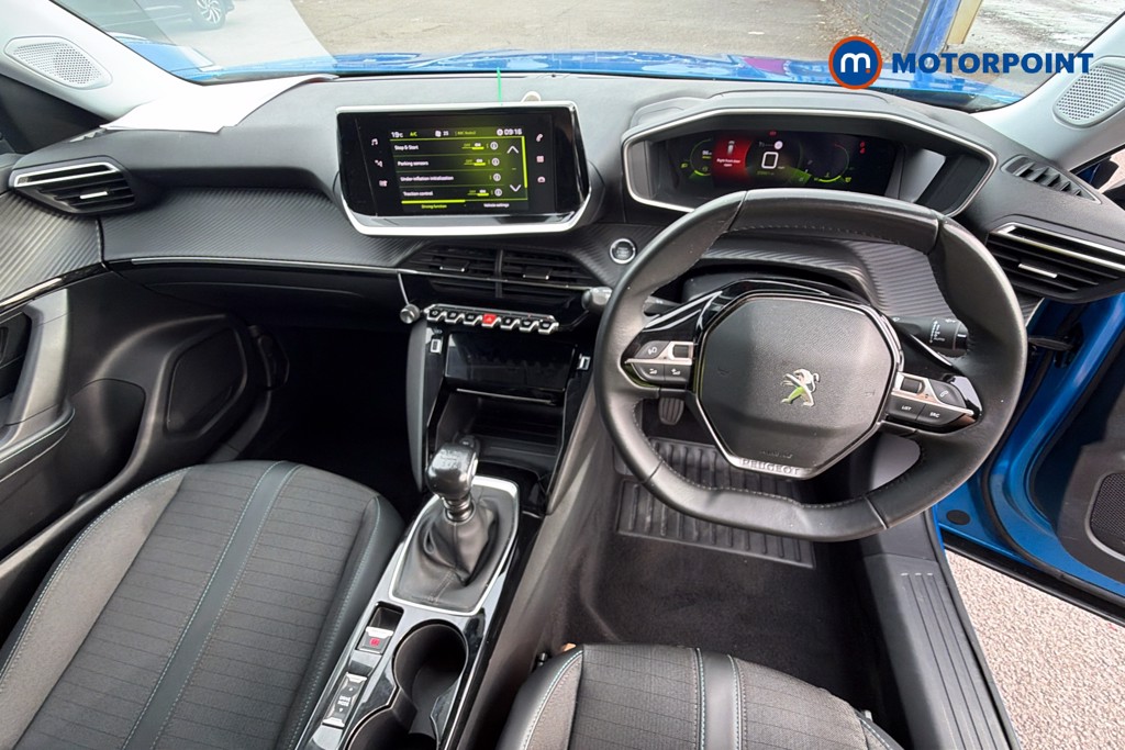 Peugeot 2008 Allure Premium Manual Petrol SUV - Stock Number (1675154) - 5th supplementary image