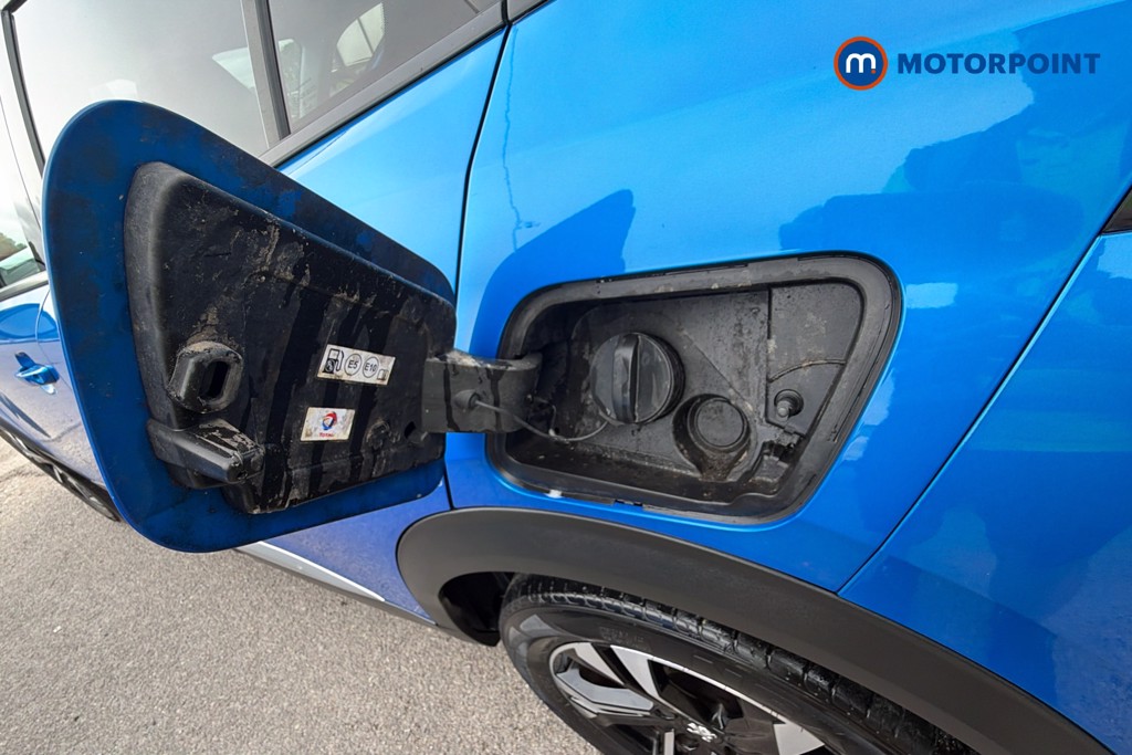 Peugeot 2008 Allure Premium Manual Petrol SUV - Stock Number (1675154) - 20th supplementary image
