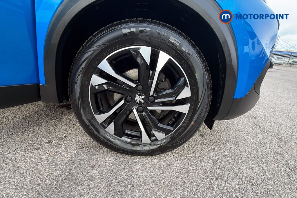 Peugeot 2008 Allure Premium Manual Petrol SUV - Stock Number (1675154) - 1st supplementary image