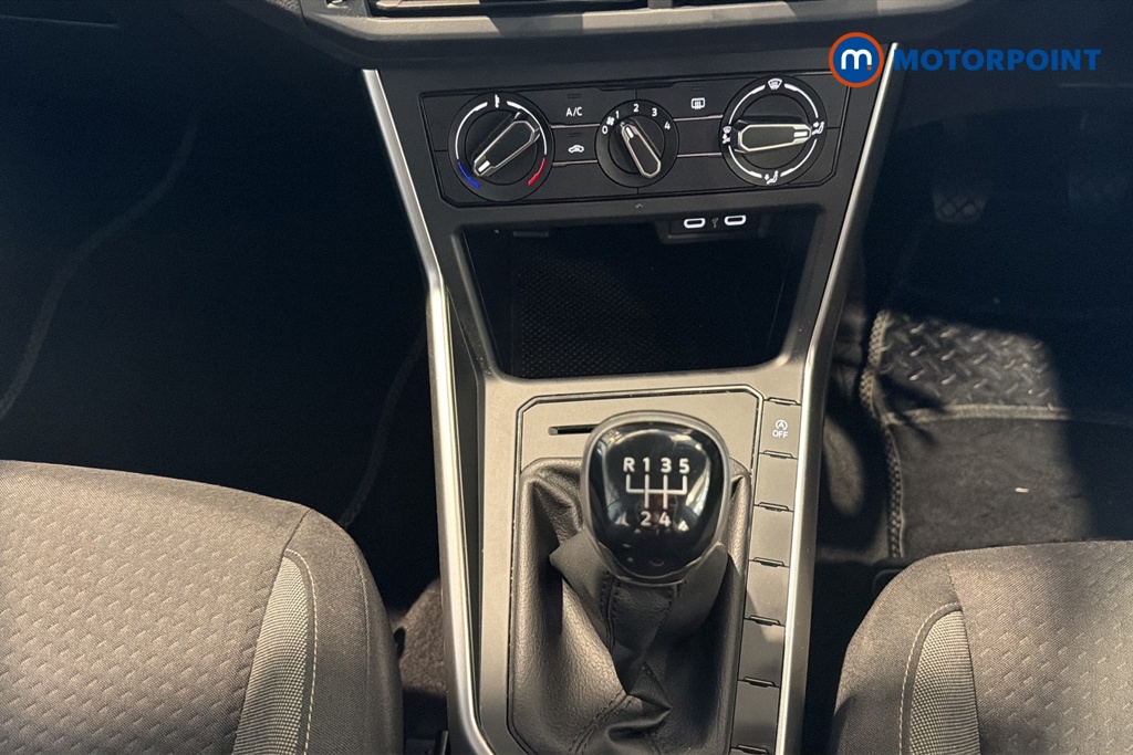 Volkswagen Polo Life Manual Petrol Hatchback - Stock Number (1675576) - 15th supplementary image