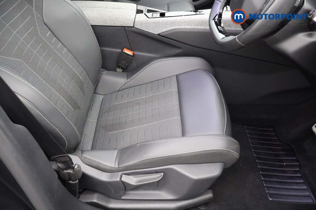 Peugeot 5008 GT Automatic Petrol SUV - Stock Number (1675584) - 17th supplementary image