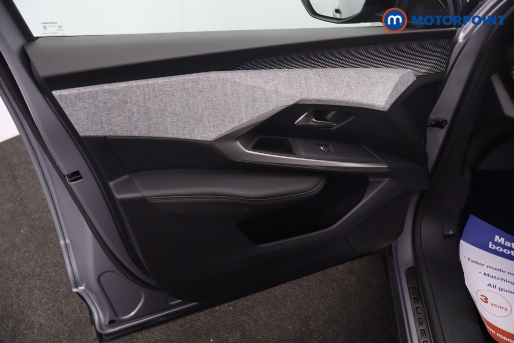 Peugeot 5008 GT Automatic Petrol SUV - Stock Number (1675613) - 32nd supplementary image