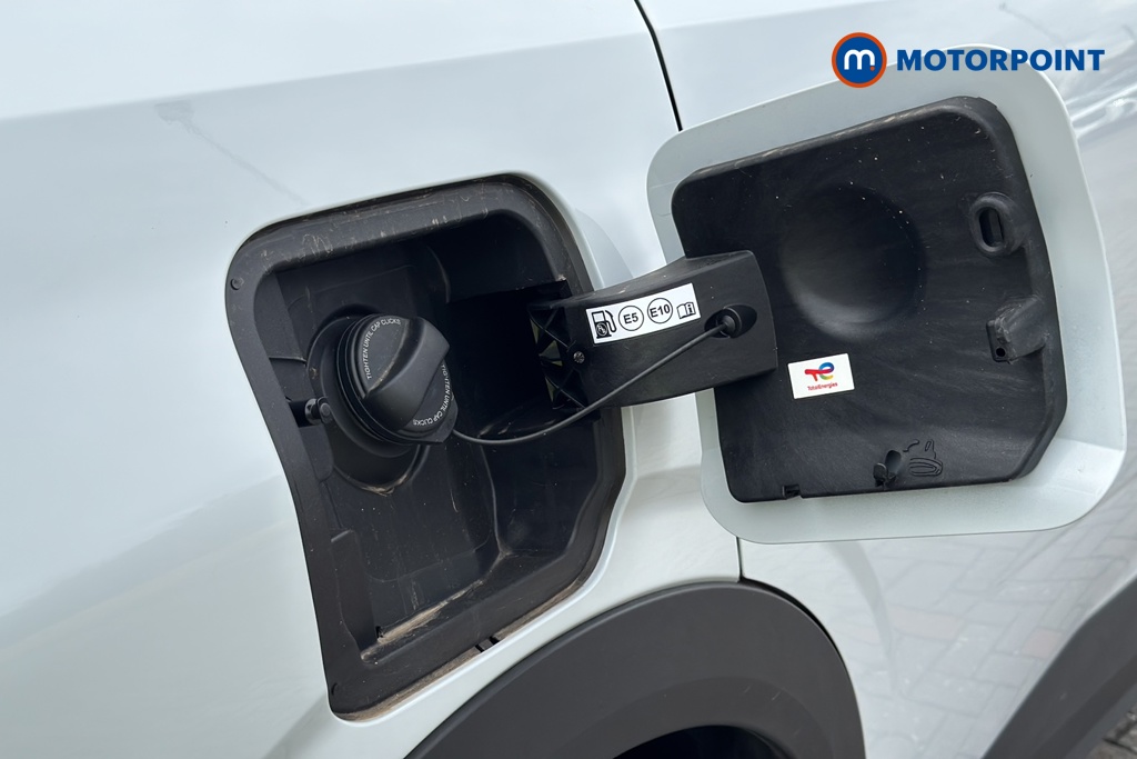 Peugeot 5008 GT Automatic Petrol SUV - Stock Number (1675627) - 41st supplementary image