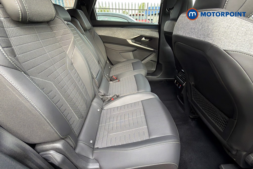 Peugeot 5008 GT Automatic Petrol SUV - Stock Number (1675677) - 32nd supplementary image