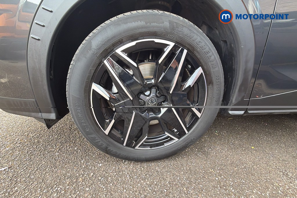 Peugeot 5008 GT Automatic Petrol SUV - Stock Number (1675677) - 38th supplementary image