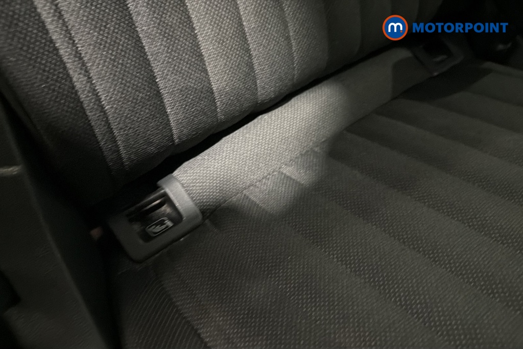 Volkswagen Tiguan Allspace Life Automatic Petrol SUV - Stock Number (1675763) - 27th supplementary image