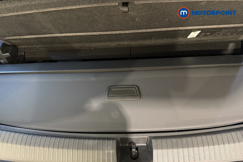 Volkswagen Tiguan Allspace Life Automatic Petrol SUV - Stock Number (1675763) - 33rd supplementary image