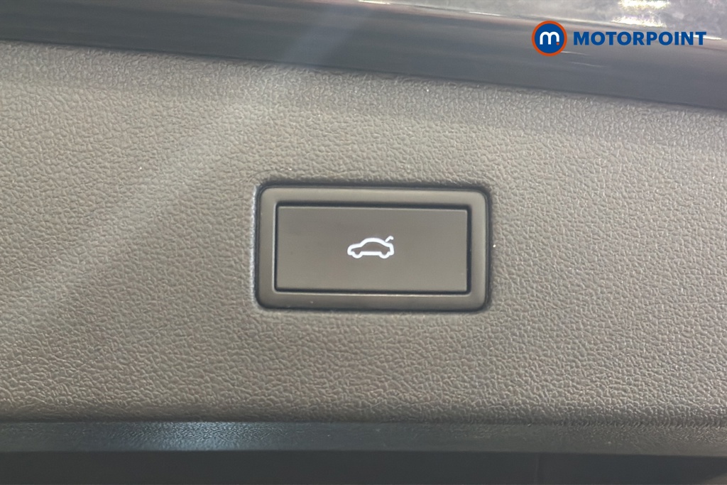 Volkswagen Tiguan Allspace Life Automatic Petrol SUV - Stock Number (1675763) - 35th supplementary image