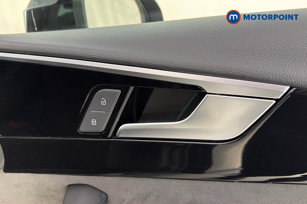 Audi A4 Black Edition Automatic Diesel Estate - Stock Number (1675787) - 42nd supplementary image