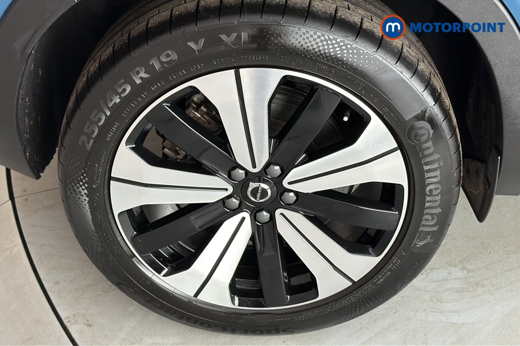 Volvo Xc40 Core Automatic Electric SUV - Stock Number (1676217) - 46th supplementary image