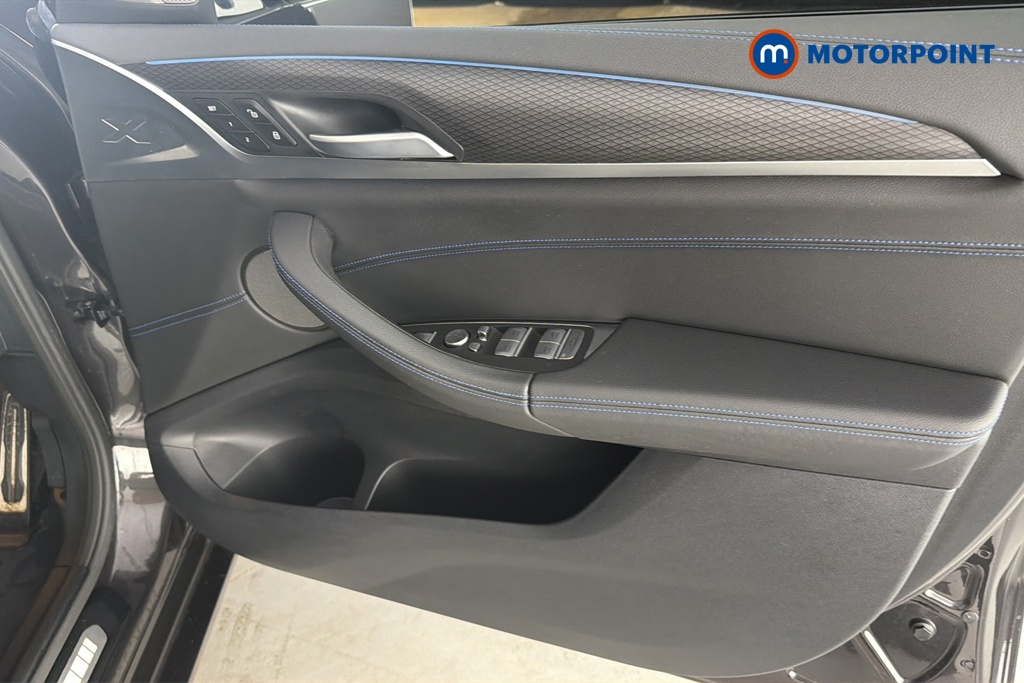 BMW IX3 M Sport Pro Automatic Electric SUV - Stock Number (1676218) - 18th supplementary image