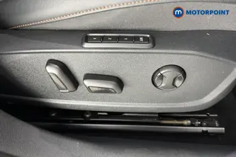 Cupra Formentor V2 Automatic Petrol SUV - Stock Number (1676220) - 23rd supplementary image