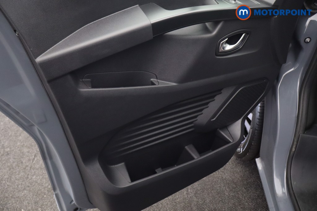 Renault Trafic Extra Sport Manual Diesel Panel Van - Stock Number (1676232) - 21st supplementary image