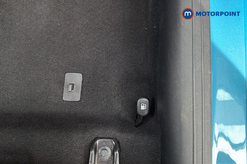 Hyundai I10 Premium Automatic Petrol Hatchback - Stock Number (1676497) - 5th supplementary image