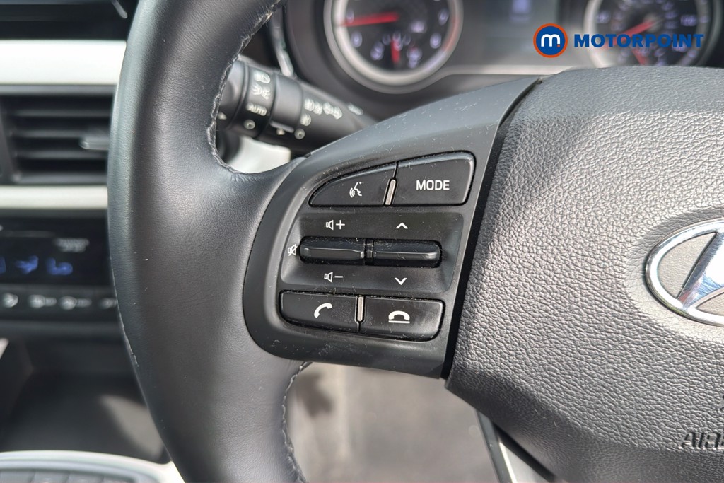 Hyundai I10 Premium Automatic Petrol Hatchback - Stock Number (1676497) - 9th supplementary image