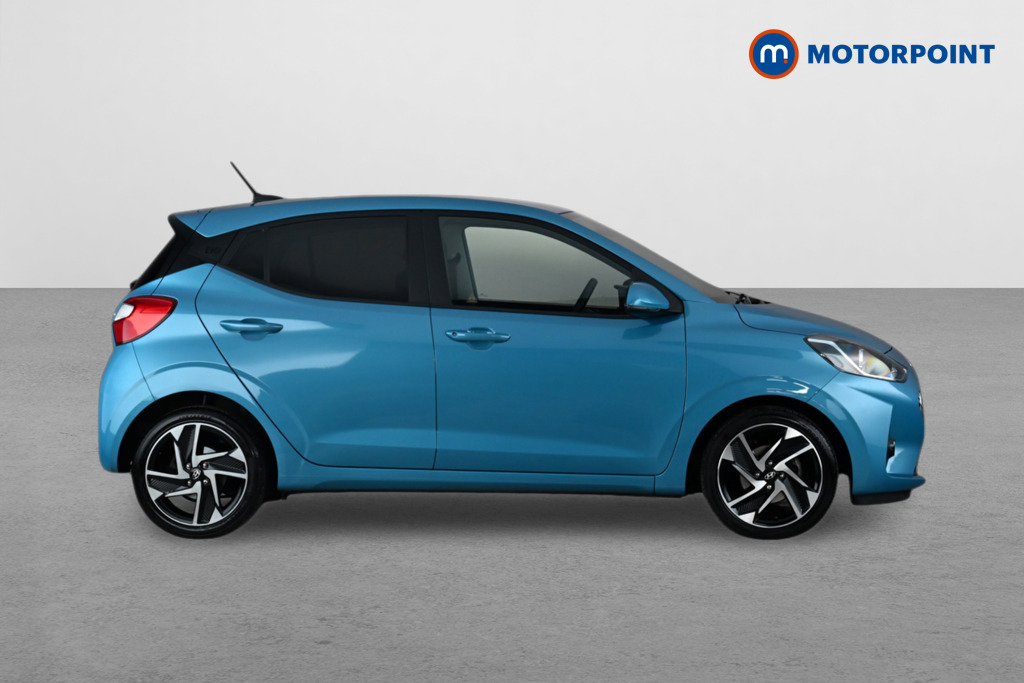 Hyundai I10 Premium Automatic Petrol Hatchback - Stock Number (1676497) - Drivers side