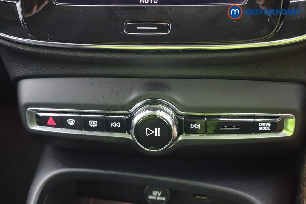 Volvo Xc40 Inscription Pro Automatic Petrol Plug-In Hybrid SUV - Stock Number (1676547) - 10th supplementary image