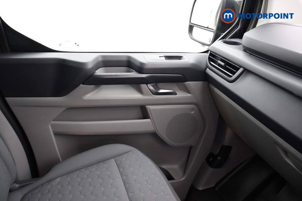 Ford Transit Custom Limited Automatic Electric Panel Van - Stock Number (1676619) - 11th supplementary image