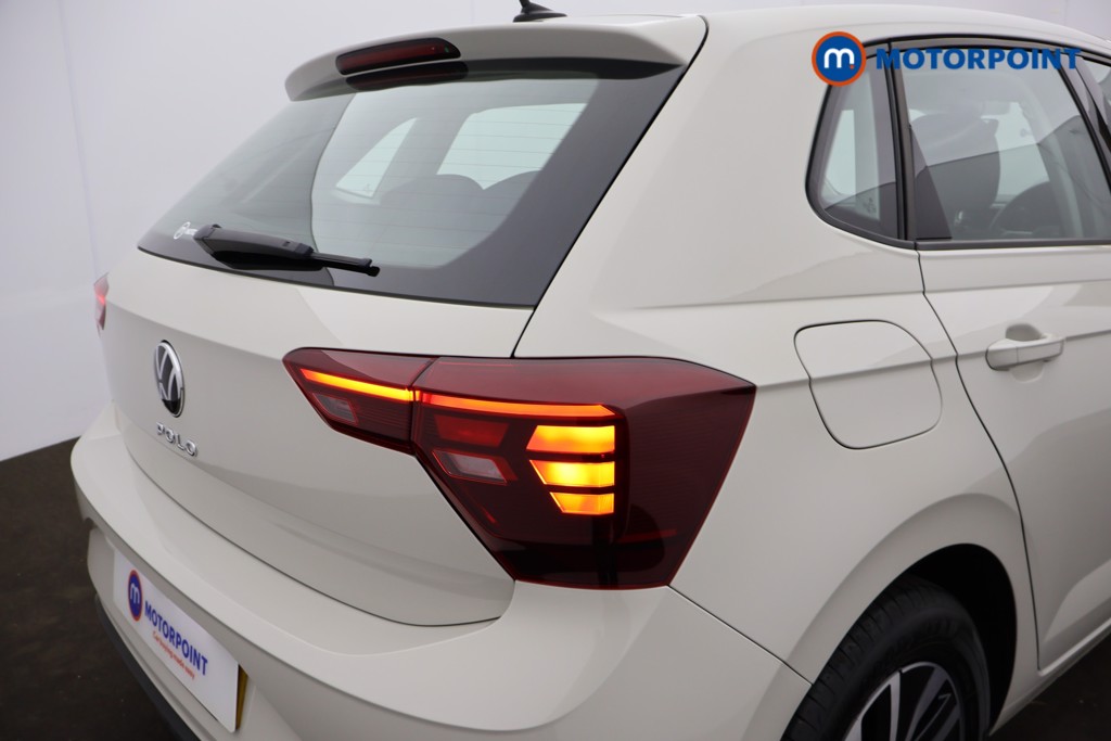 Volkswagen Polo Life Manual Petrol Hatchback - Stock Number (1676738) - 25th supplementary image
