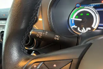 Nissan Juke N-Connecta Automatic Petrol-Electric Hybrid SUV - Stock Number (1676812) - 5th supplementary image