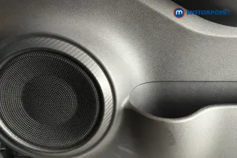 Nissan Juke N-Connecta Automatic Petrol-Electric Hybrid SUV - Stock Number (1676812) - 21st supplementary image