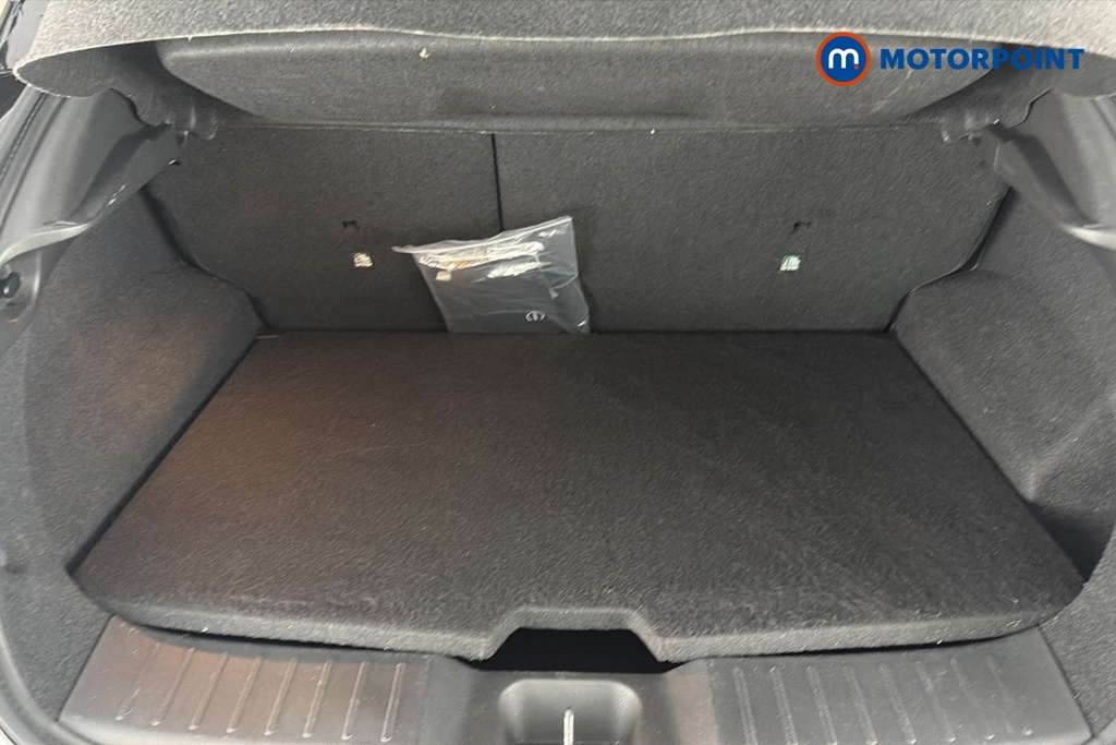 Nissan Juke N-Connecta Automatic Petrol-Electric Hybrid SUV - Stock Number (1676812) - 30th supplementary image