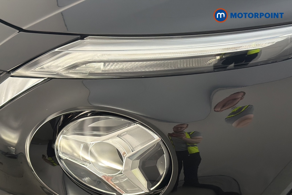 Nissan Juke N-Connecta Automatic Petrol-Electric Hybrid SUV - Stock Number (1676812) - 42nd supplementary image