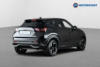 Nissan Juke N-Connecta Automatic Petrol-Electric Hybrid SUV - Stock Number (1676812) - Passenger side rear corner