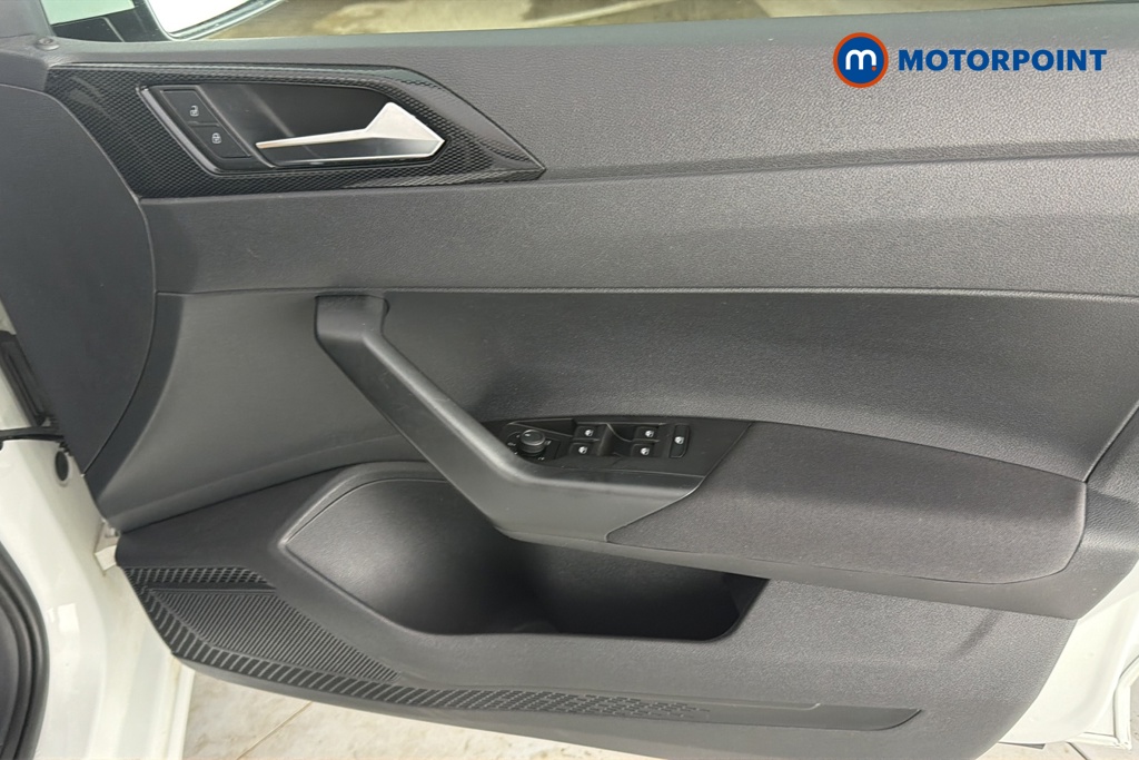 Volkswagen Polo Life Automatic Petrol Hatchback - Stock Number (1677142) - 18th supplementary image