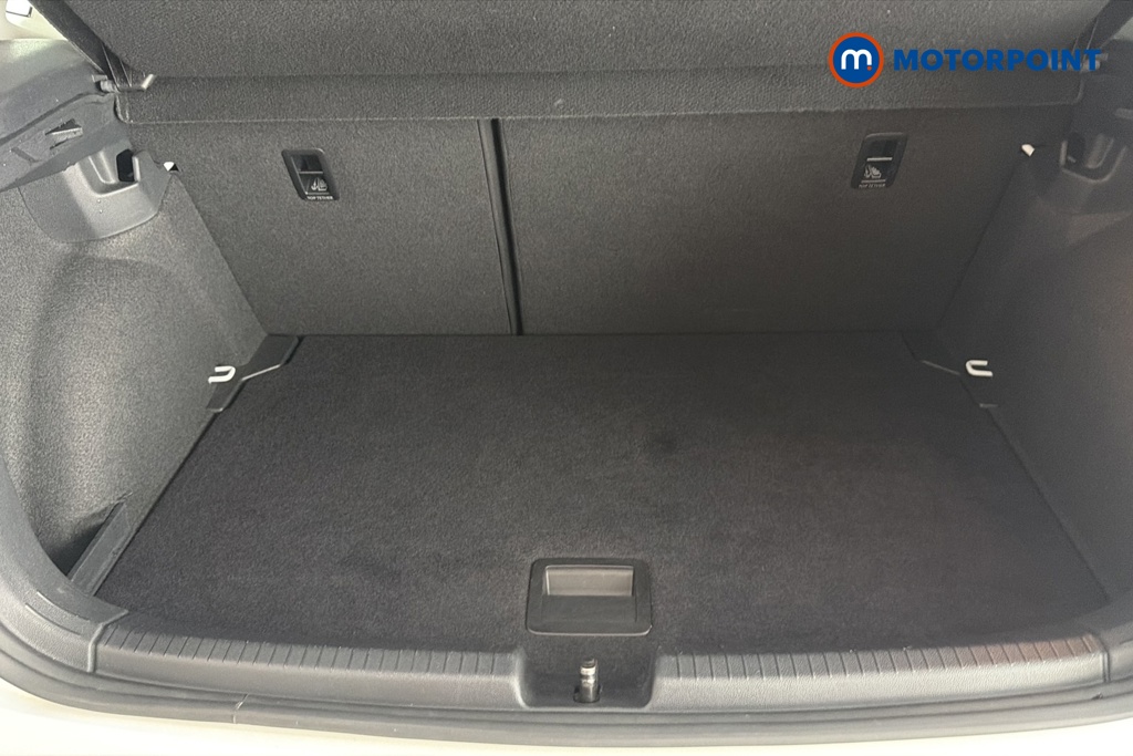 Volkswagen Polo Life Automatic Petrol Hatchback - Stock Number (1677142) - 30th supplementary image