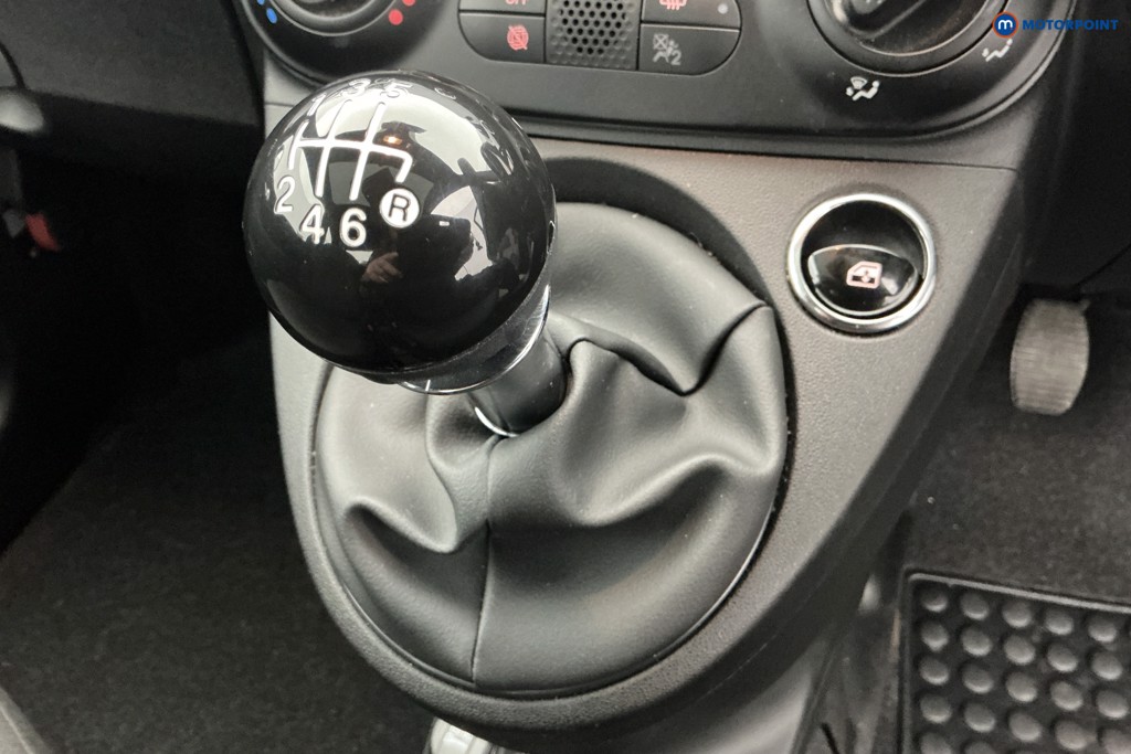 Fiat 500 1.0 Mild Hybrid 3Dr Manual Petrol Hatchback - Stock Number (1677197) - 13th supplementary image